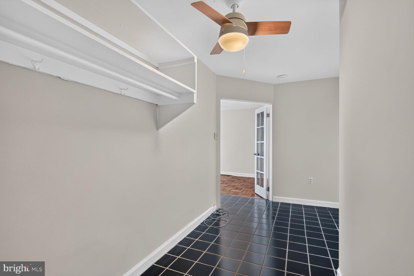1111 Arlington Blvd #913 Property Photo 14