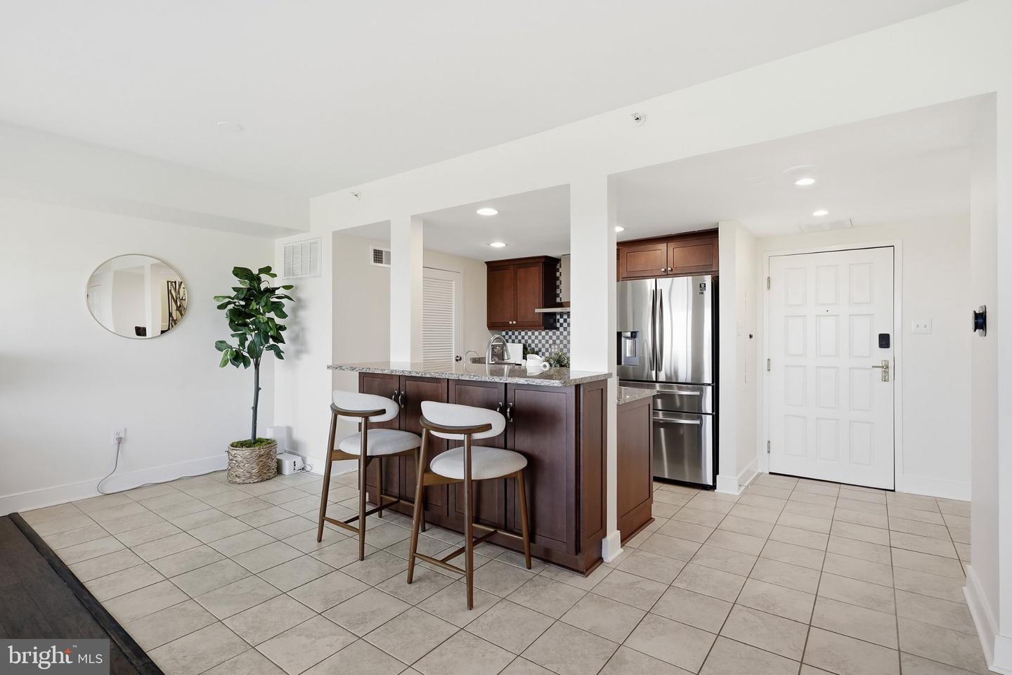 1530 Key Blvd #520 Property Photo 6