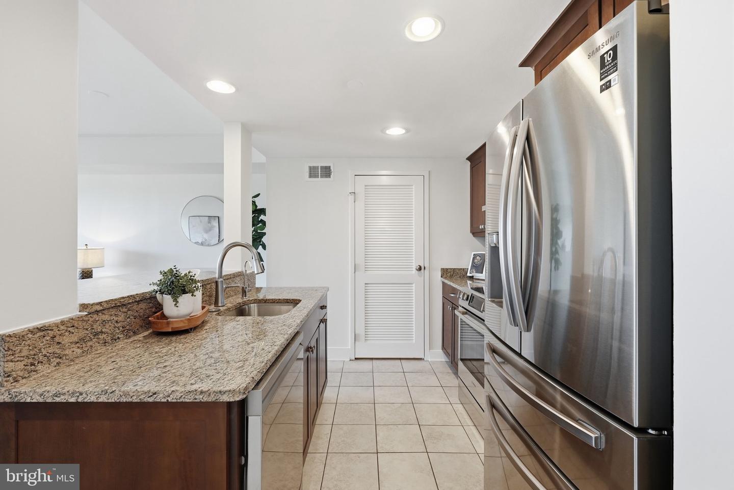 1530 Key Blvd #520 Property Photo 7
