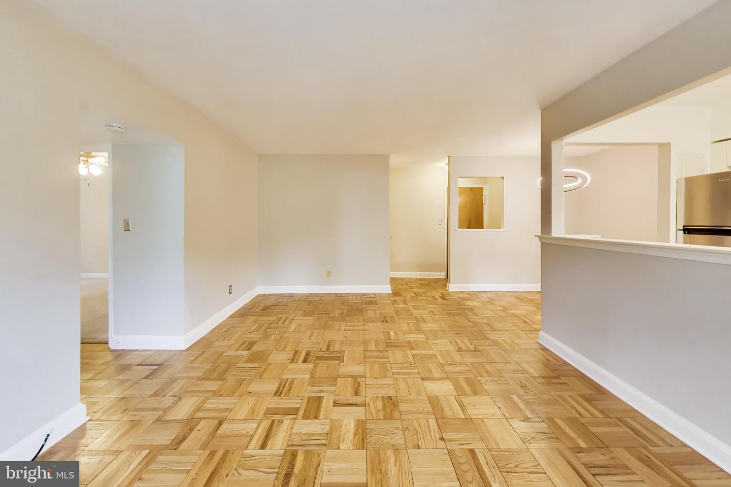 1322 Fort Myer Dr #924 Property Photo 1