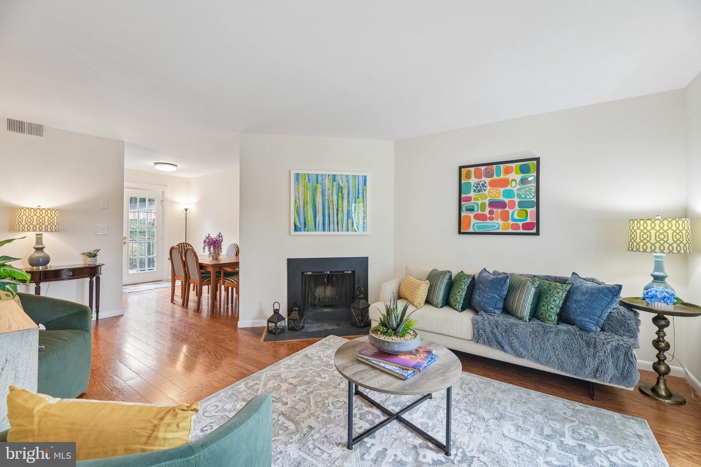 2808 S Wakefield St #c Property Photo 1