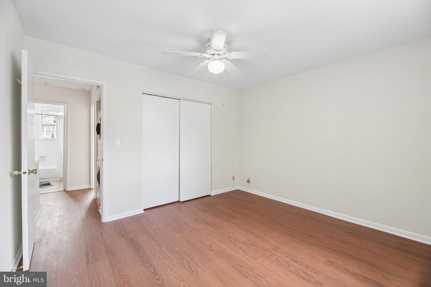 2808 S Wakefield St #c Property Photo 7