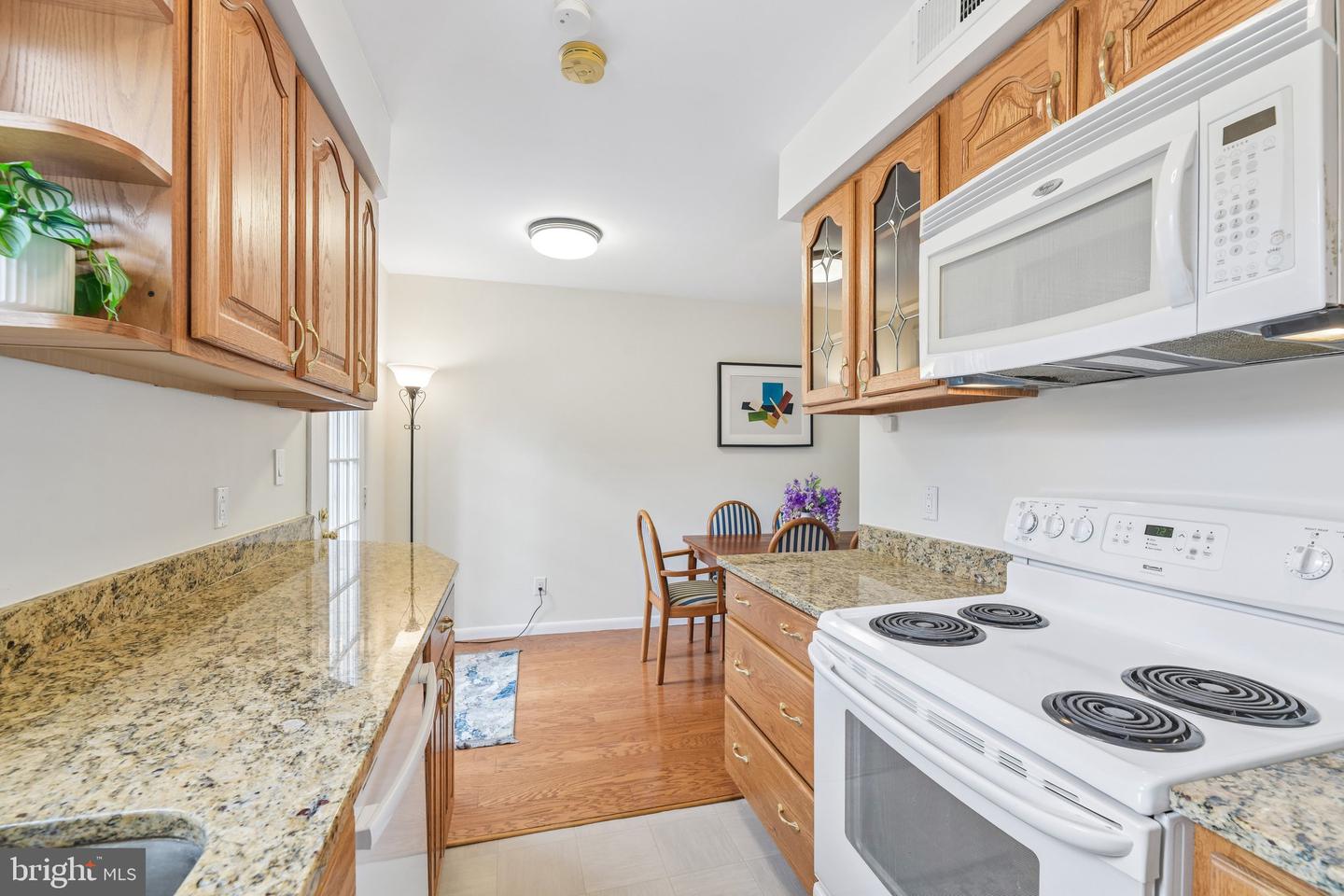 2808 S Wakefield St #c Property Photo 26