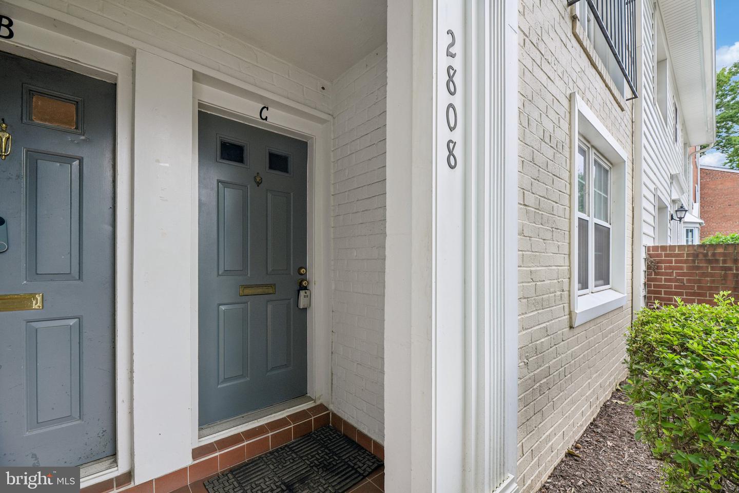 2808 S Wakefield St #c Property Photo 30