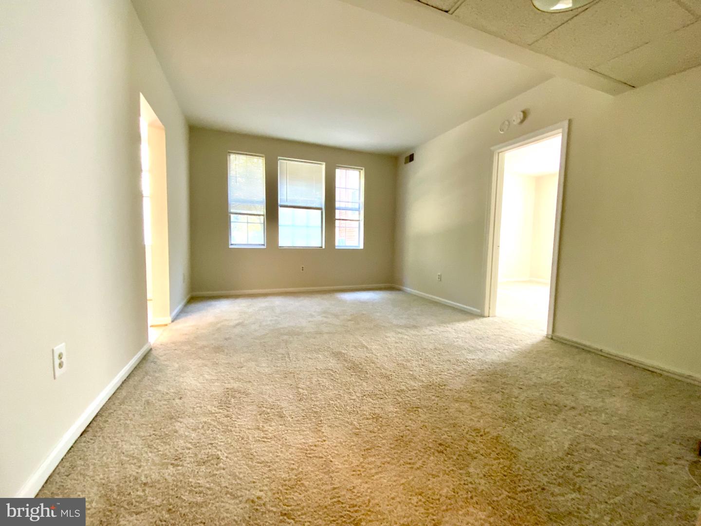 1811 Key Blvd #10526 Property Photo 5