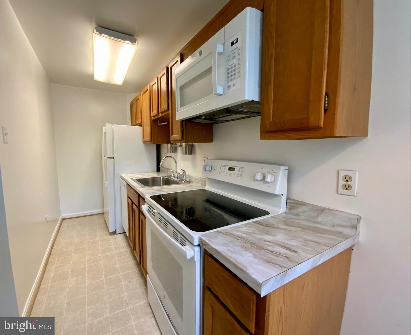 1811 Key Blvd #10526 Property Photo 8