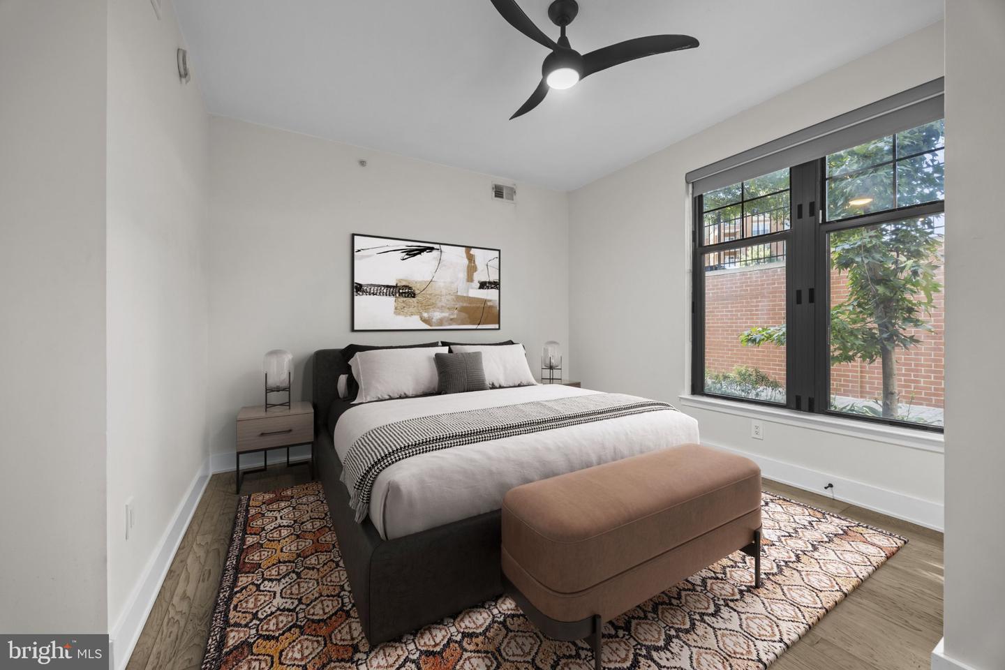 1021 N Garfield St #b38 Property Photo 19