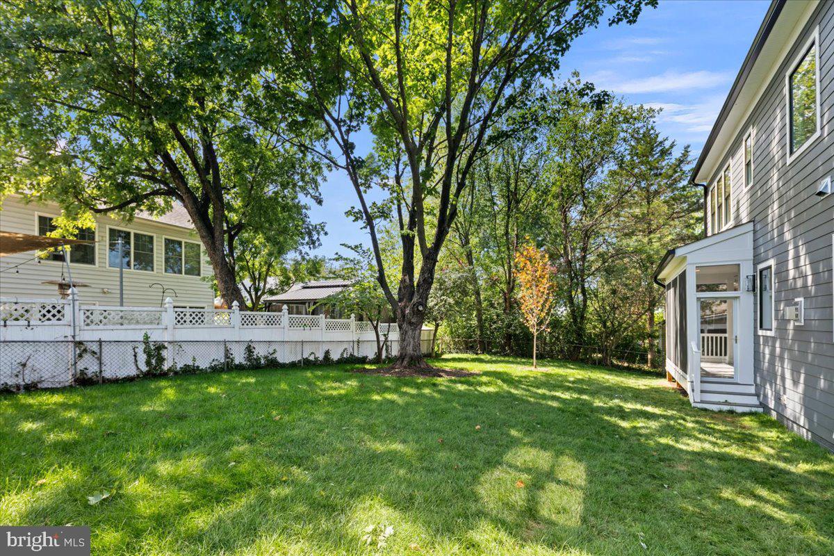 5412 21st St N Property Photo 89