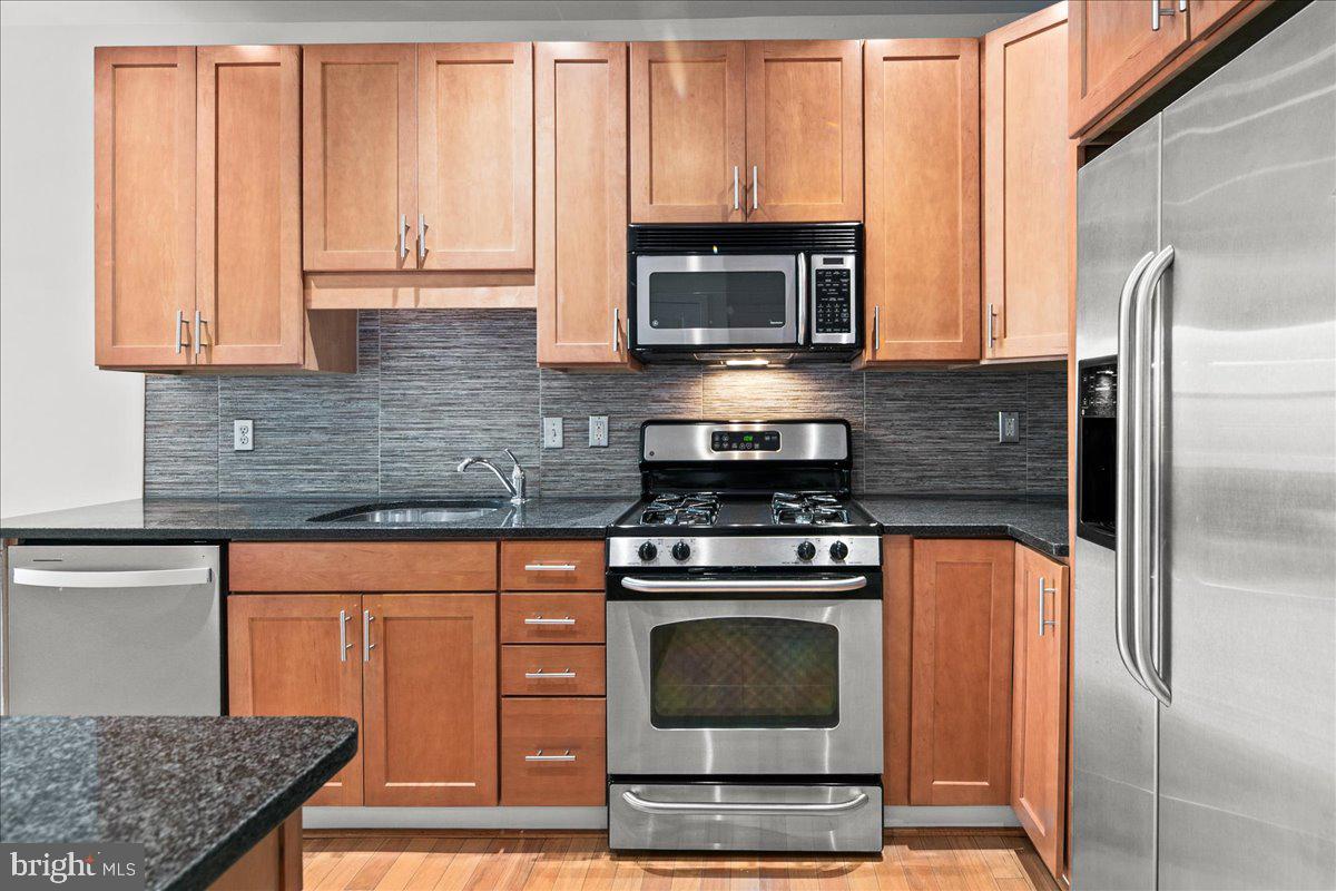 1800 Wilson Blvd #238 Property Photo 5