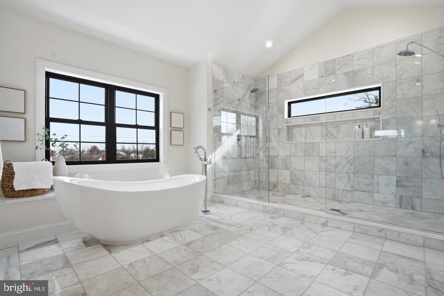 6512 Williamsburg Blvd Property Photo 54