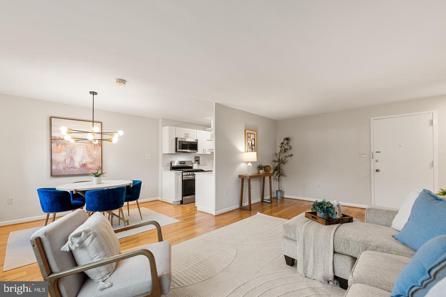 1300 S Arlington Ridge Rd S #314 Property Photo 6