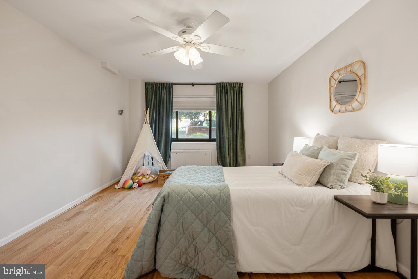 1300 S Arlington Ridge Rd S #314 Property Photo 24