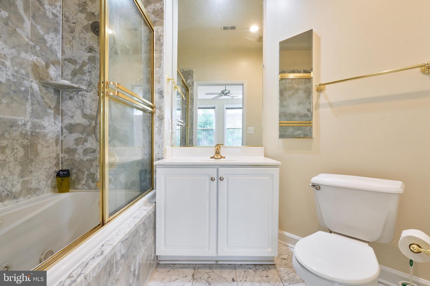 1321 N Adams Ct #106 Property Photo 10
