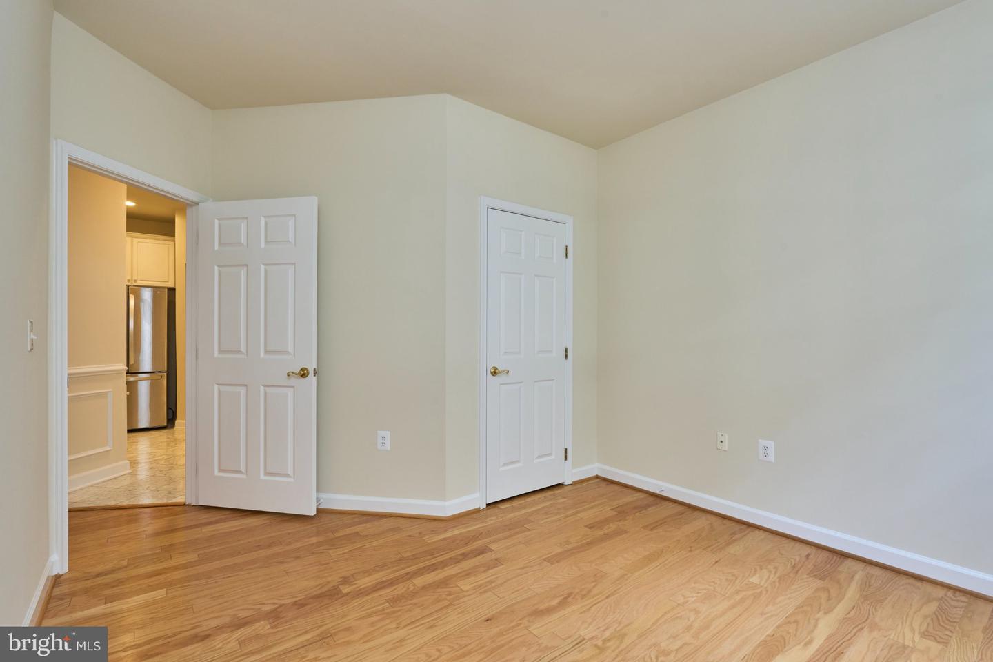 1321 N Adams Ct #106 Property Photo 21