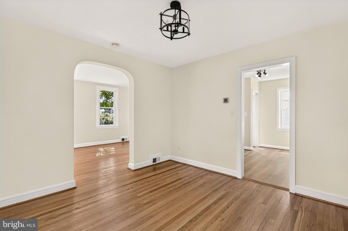 204 S Abingdon St Property Photo 11
