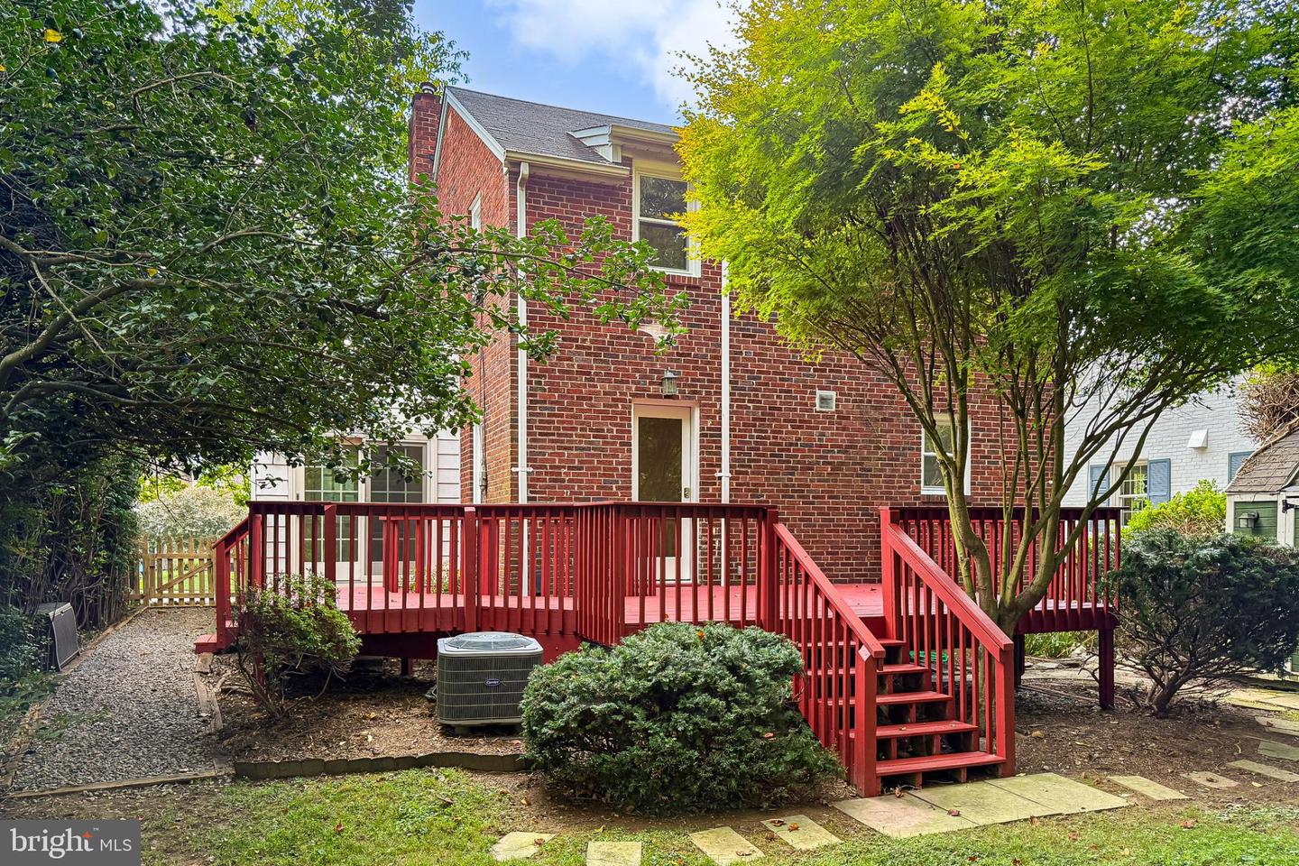 204 S Abingdon St Property Photo 52