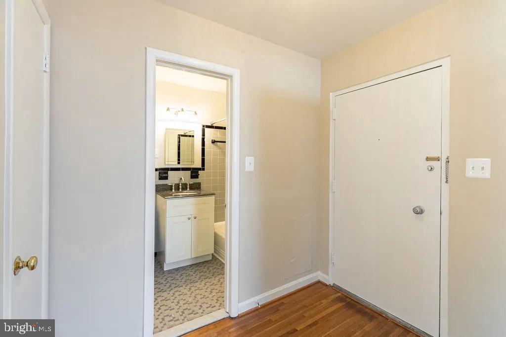 1510 N Rolfe St #4 Property Photo 13