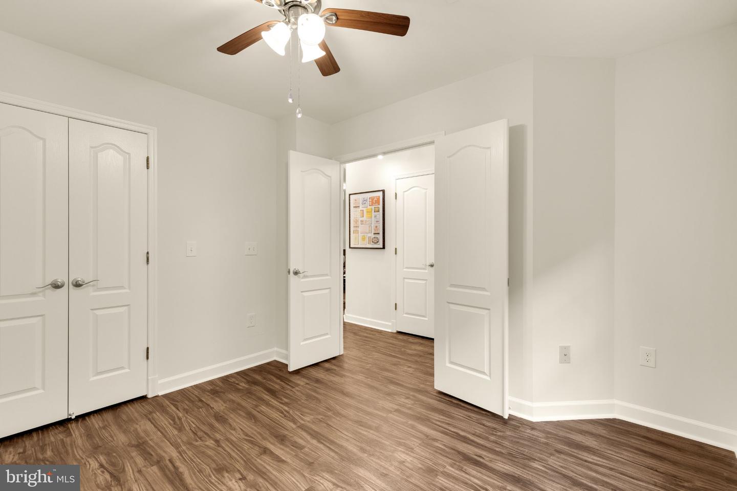 6916 Fairfax Dr #116 Property Photo 16