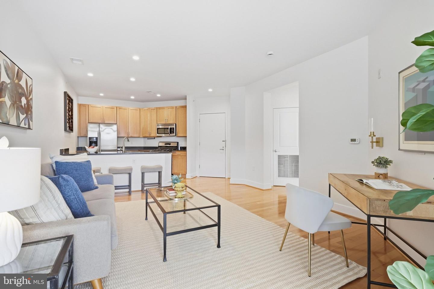 1800 Wilson Blvd #431 Property Photo 4
