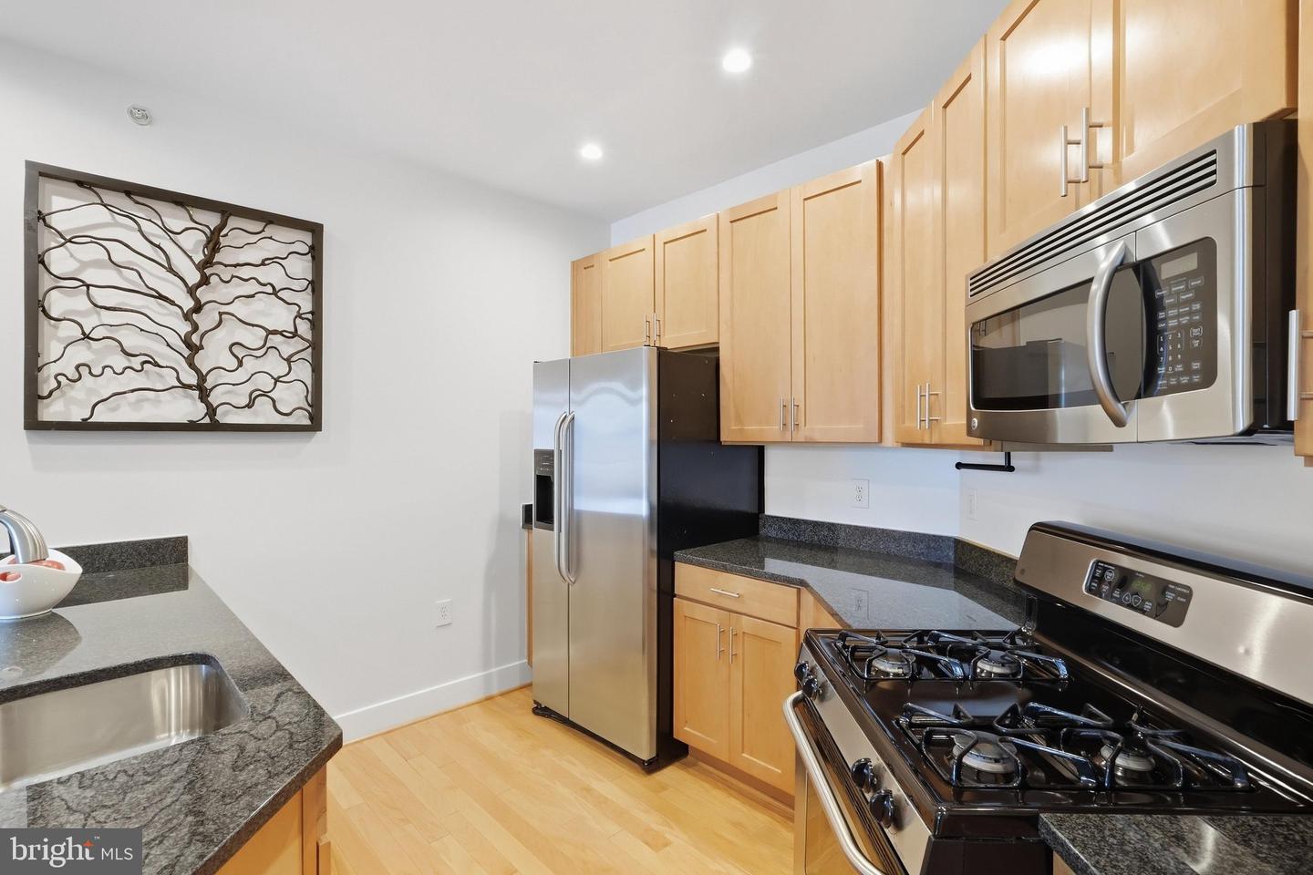 1800 Wilson Blvd #431 Property Photo 7