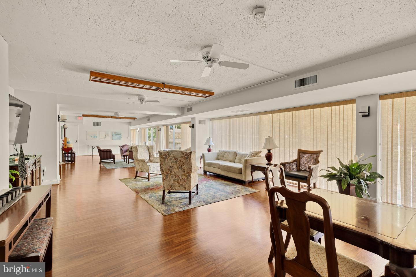 1300 S Army Navy Dr #1007 Property Photo 15
