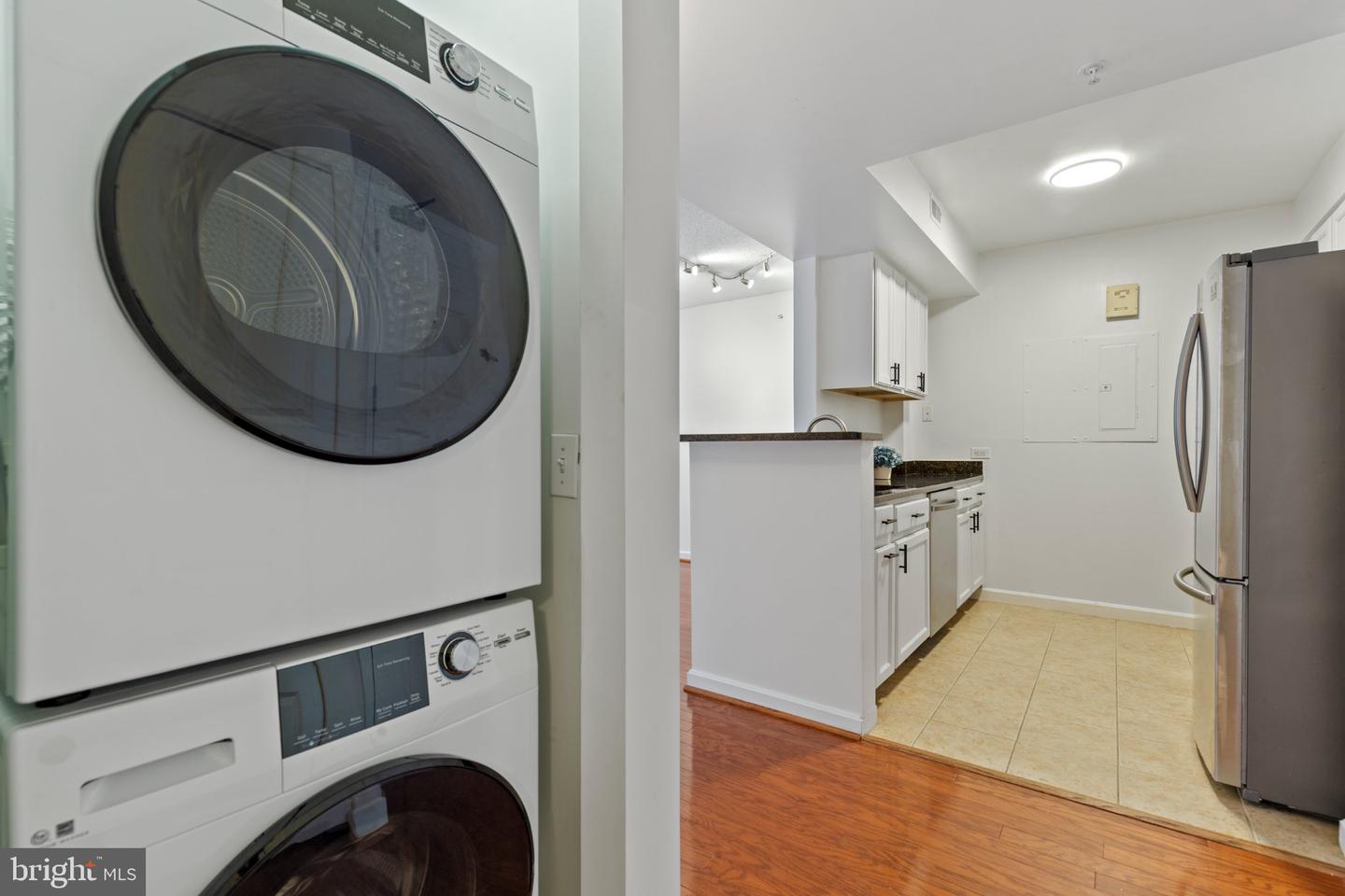 880 N Pollard St #406 Property Photo 15