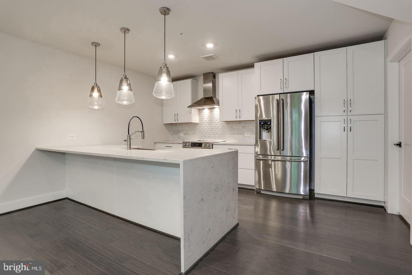 1411 Key Blvd #106 Property Photo 4