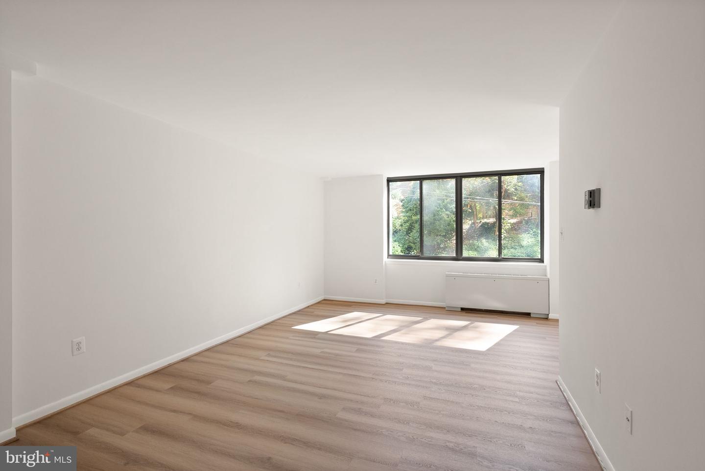 4390 Lorcom Ln #206 Property Photo 13