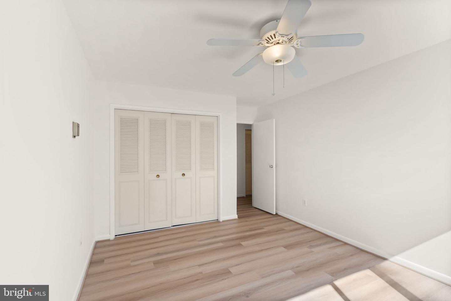 4390 Lorcom Ln #206 Property Photo 25