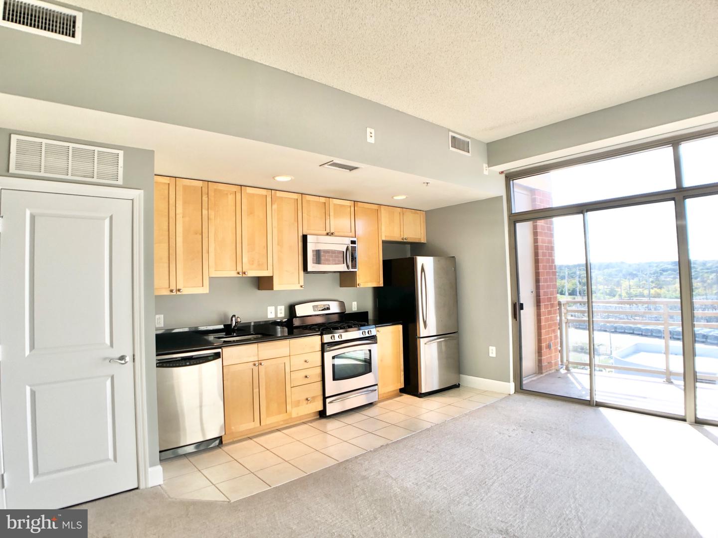 3600 S Glebe Rd #607w Property Photo 4