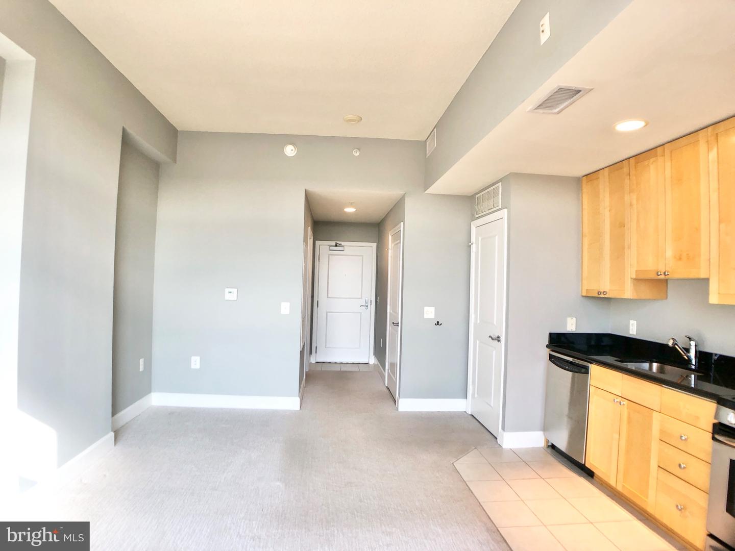 3600 S Glebe Rd #607w Property Photo 7