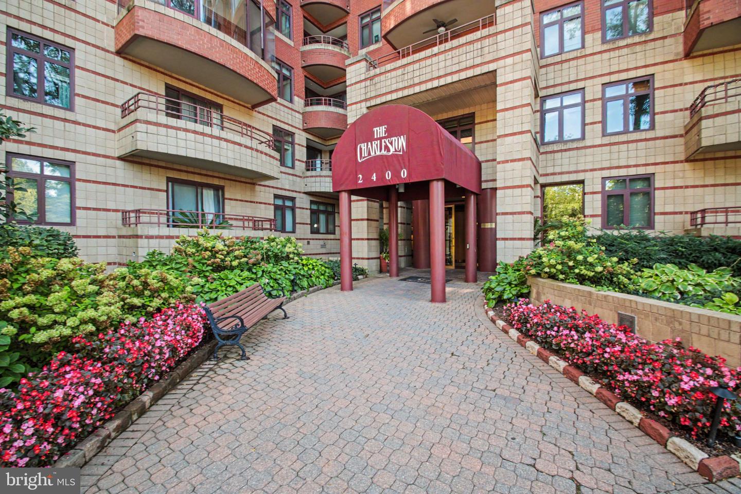 2400 CLARENDON BLVD #415 Property Photo 1