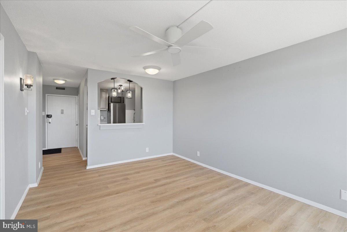 2030 N Adams St #1209 Property Photo 14