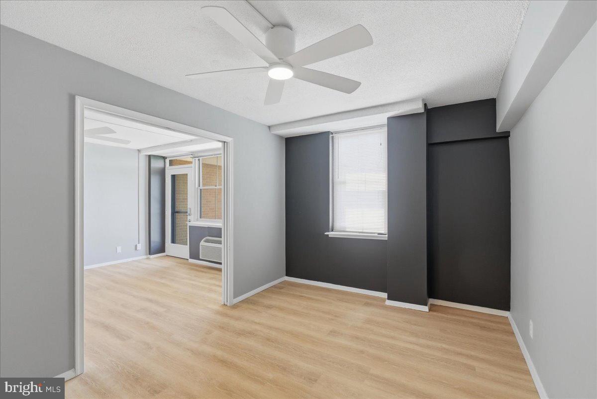 2030 N Adams St #1209 Property Photo 17