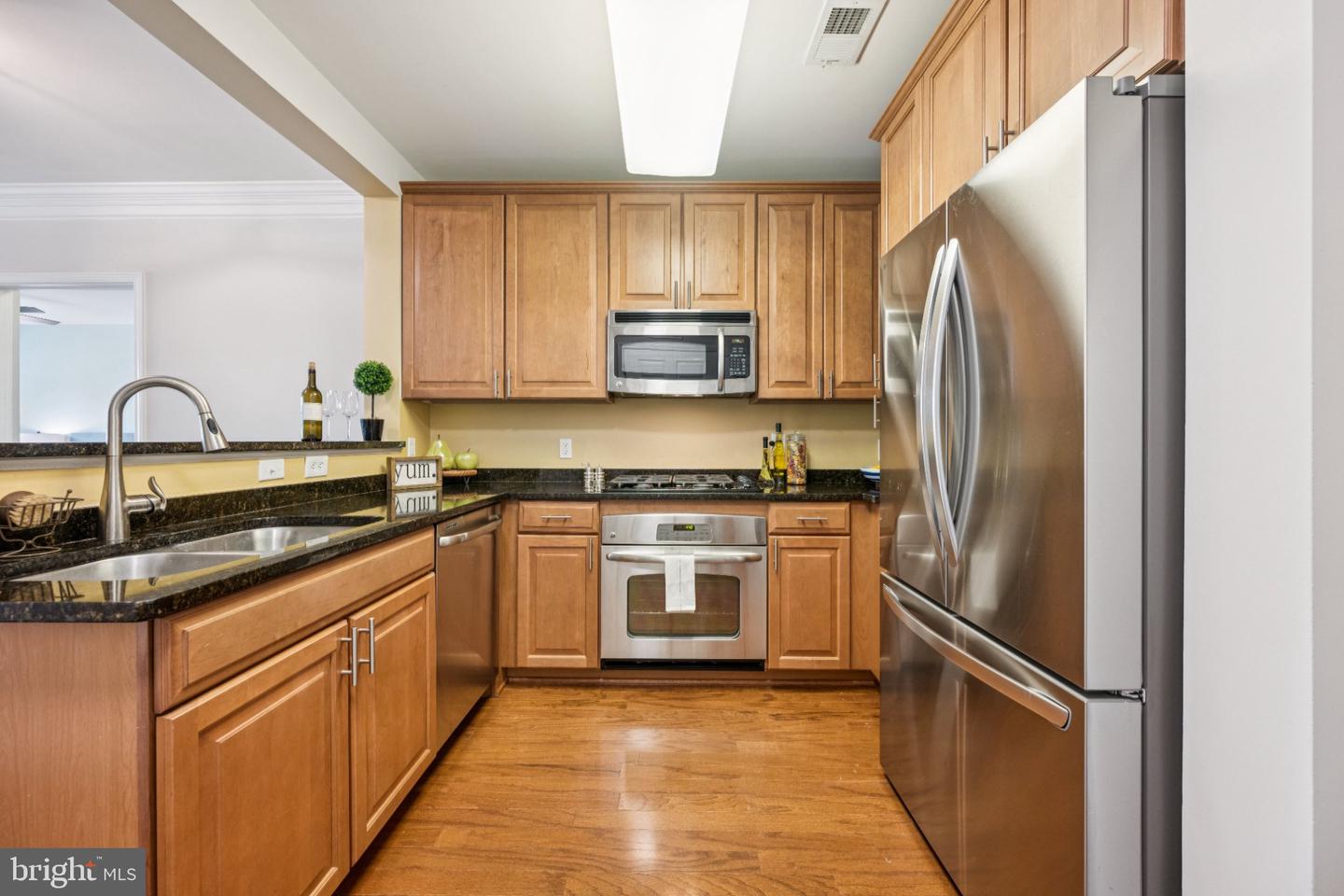 2101 N Monroe St N #107 Property Photo 6