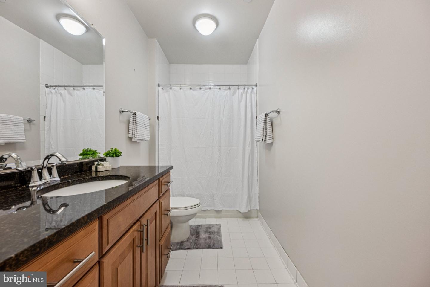 2101 N Monroe St N #107 Property Photo 12