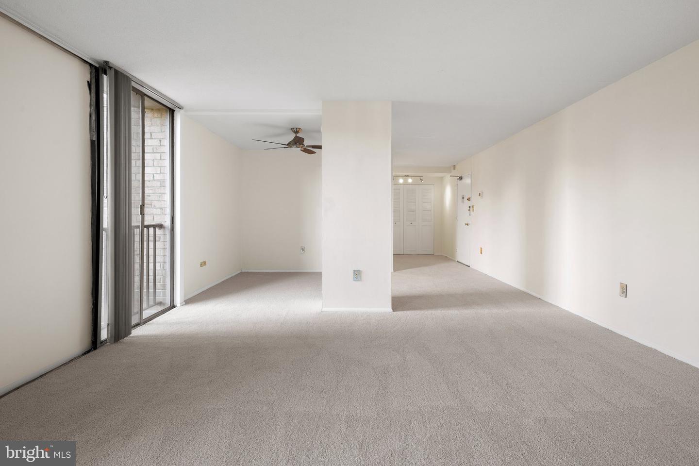 4600 S Four Mile Run Dr #423 Property Photo 5