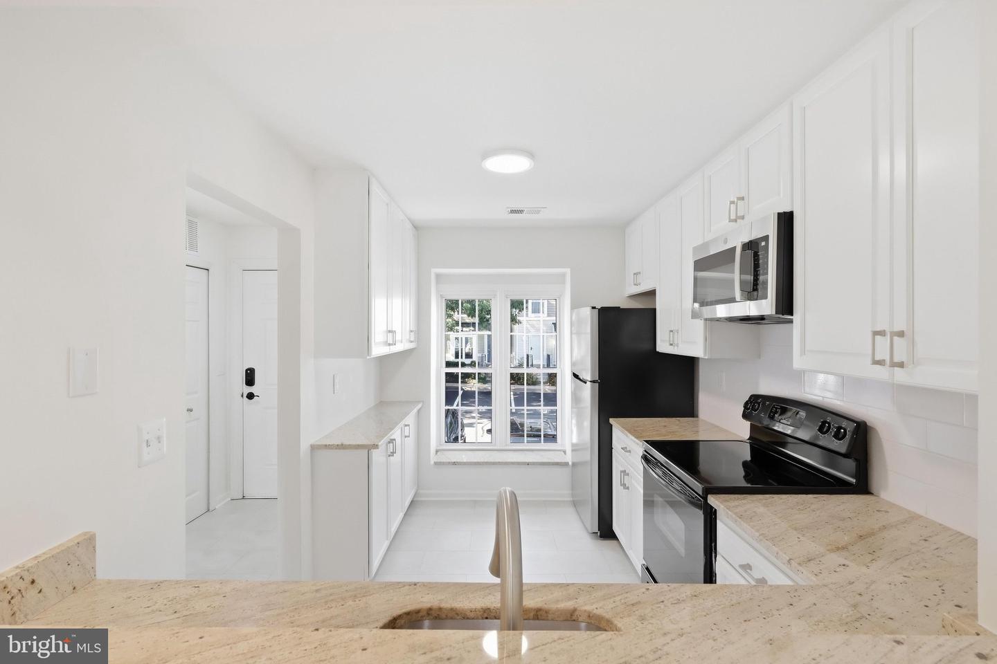 3858 9th Rd S Property Photo 9