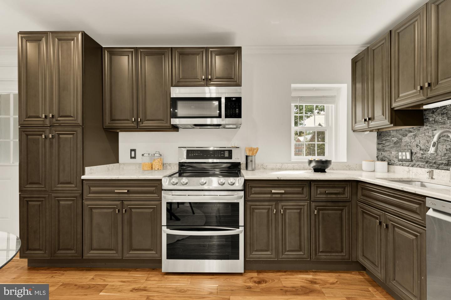 2888 S Buchanan St #a1 Property Photo 5