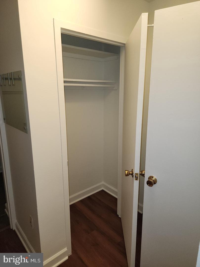 1111 Arlington Blvd #329 Property Photo 5