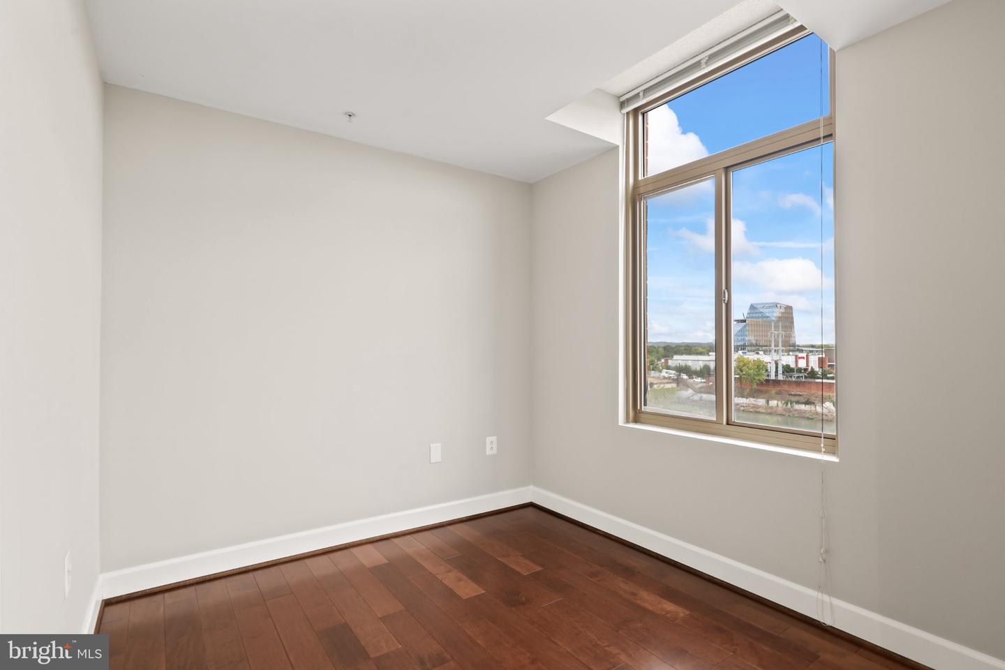 3600 S Glebe Rd S #501w Property Photo 7