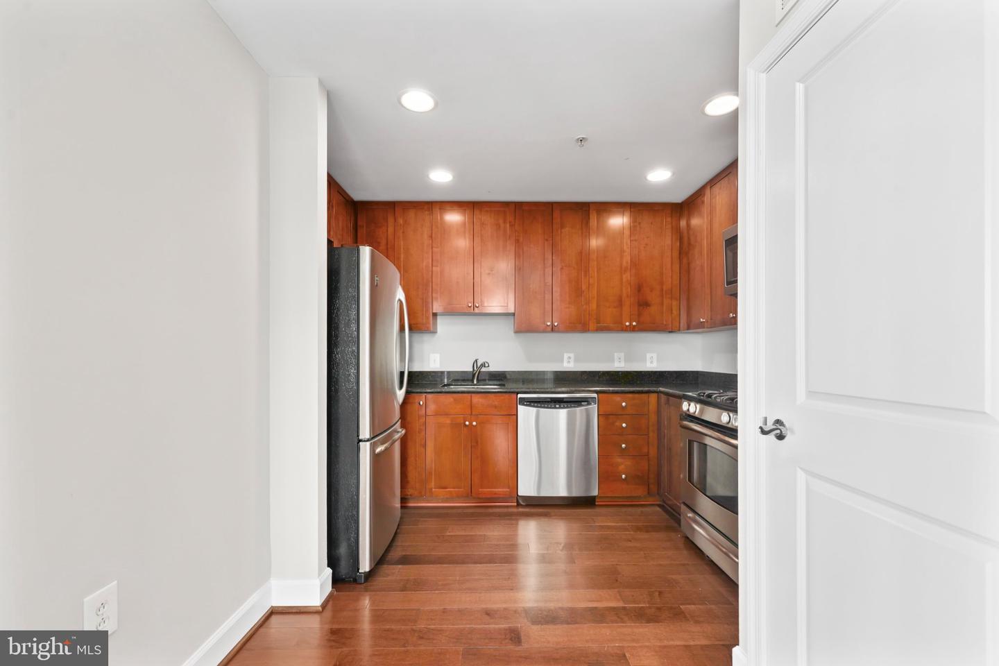 3600 S Glebe Rd S #501w Property Photo 11