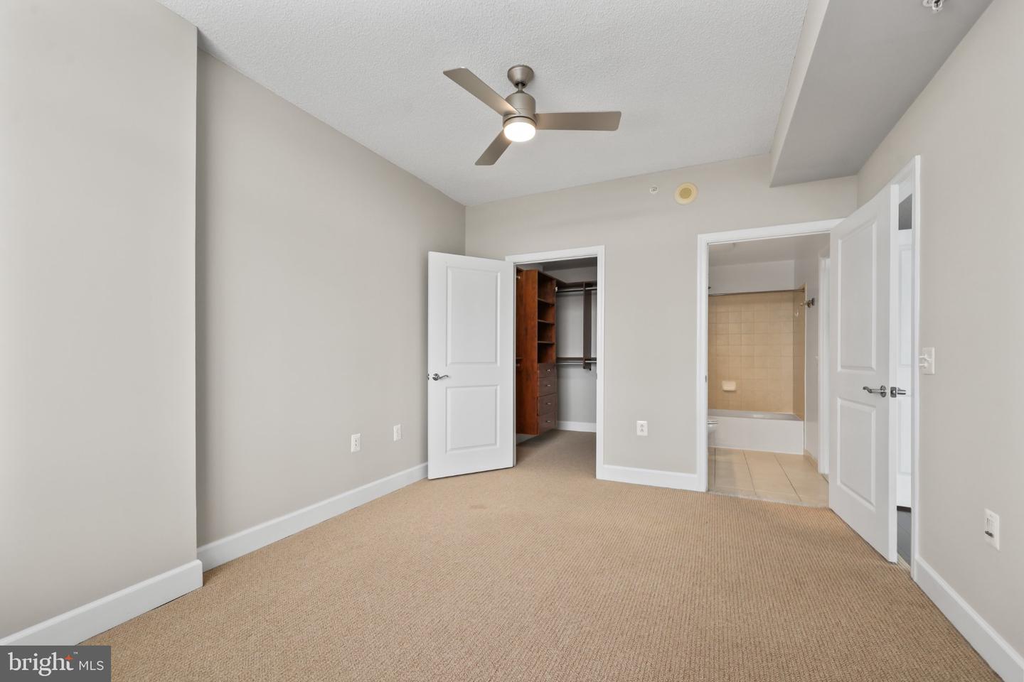 3600 S Glebe Rd S #501w Property Photo 17