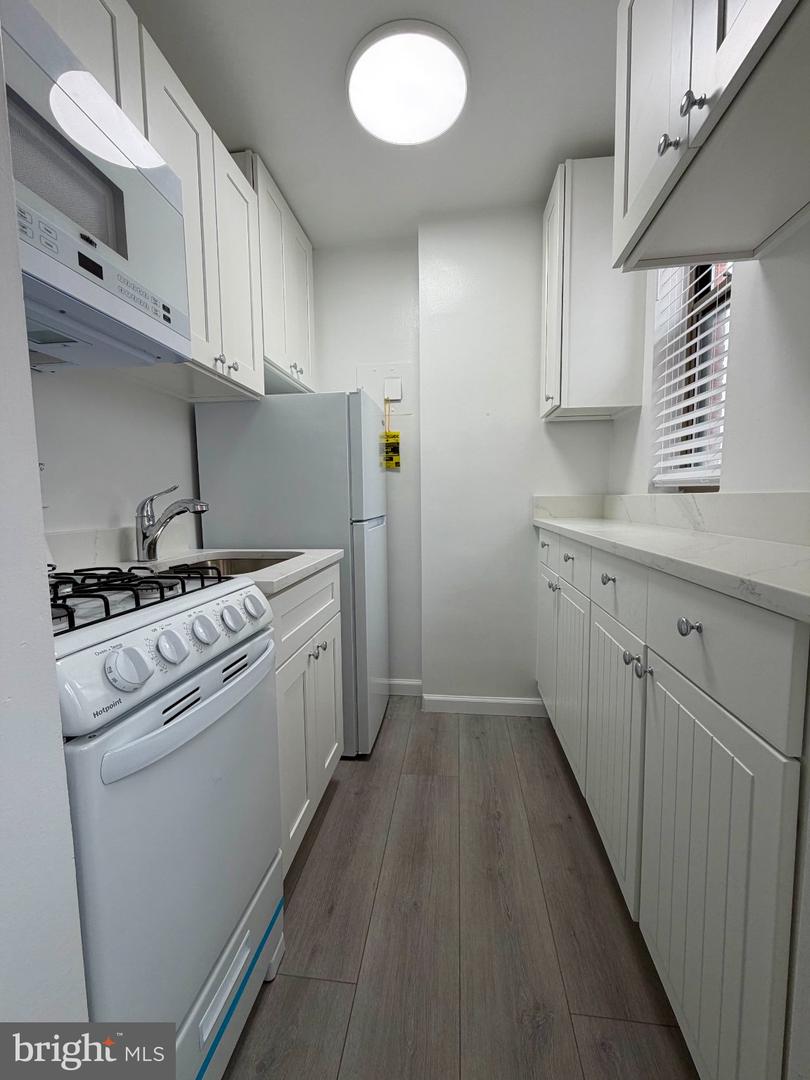 1111 ARLINGTON BLVD #947 Property Photo 1
