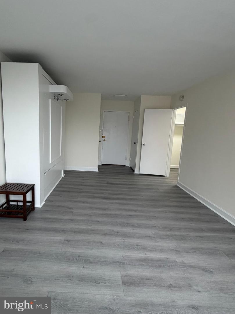 1111 Arlington Blvd #947 Property Photo 13