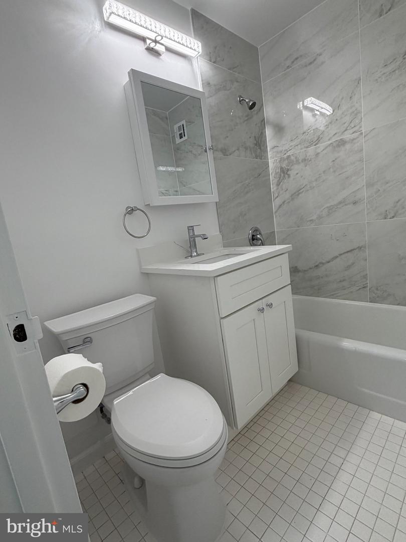1111 Arlington Blvd #947 Property Photo 20