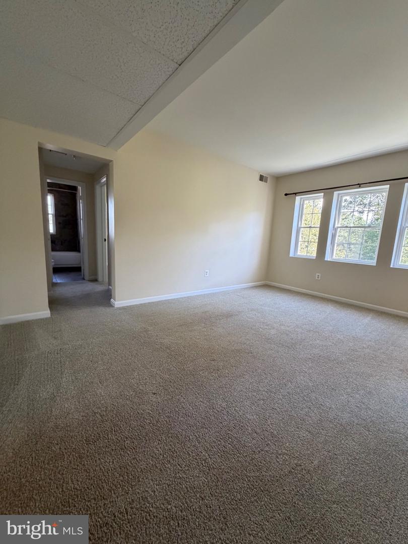 1904 Key Blvd #9455 Property Photo 3