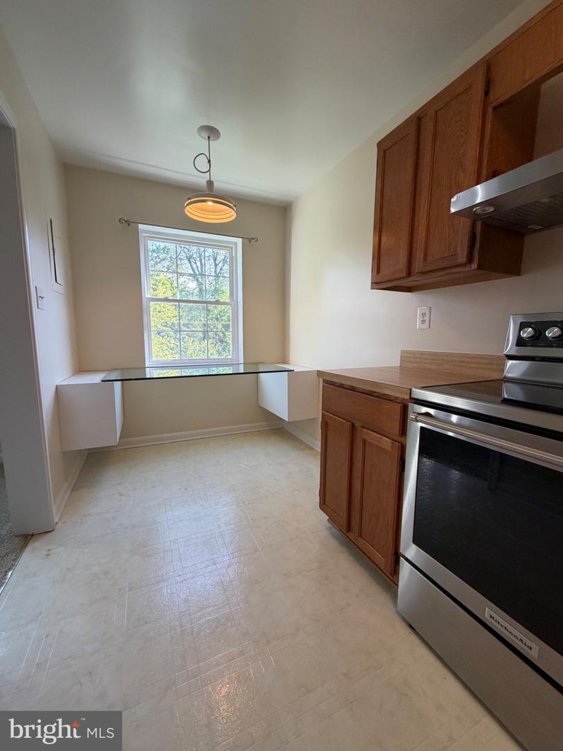 1904 Key Blvd #9455 Property Photo 5
