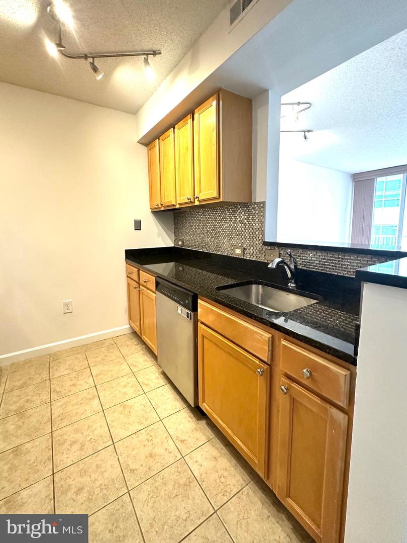 880 N Pollard St #826 Property Photo 11