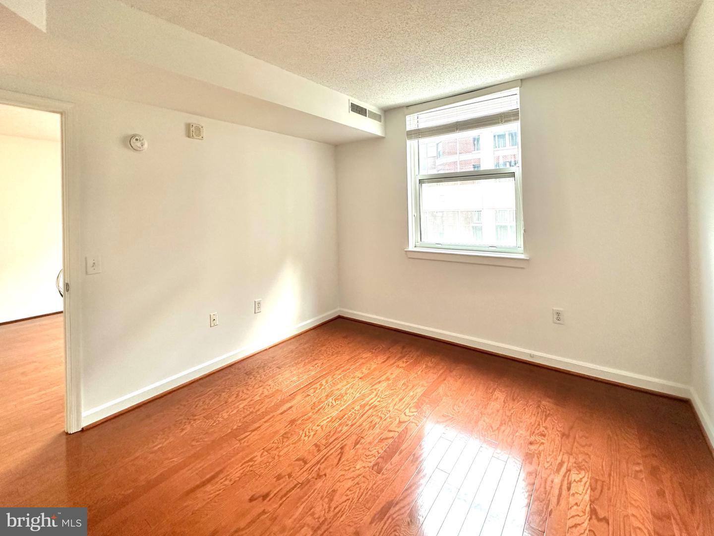 880 N Pollard St #826 Property Photo 15
